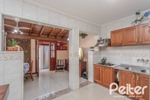 Casa em Condomínio à venda com 175m², 3 dormitórios, 1 suíte, 2 vagas, no bairro Ipanema em PORTO ALEGRE