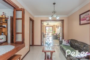 Casa em Condomínio à venda com 175m², 3 dormitórios, 1 suíte, 2 vagas, no bairro Ipanema em PORTO ALEGRE