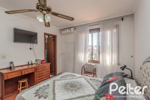 Casa em Condomínio à venda com 175m², 3 dormitórios, 1 suíte, 2 vagas, no bairro Ipanema em PORTO ALEGRE