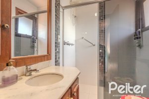 Casa em Condomínio à venda com 175m², 3 dormitórios, 1 suíte, 2 vagas, no bairro Ipanema em PORTO ALEGRE