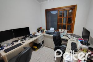 Casa em Condomínio à venda com 96m², 3 dormitórios, 2 vagas, no bairro Hípica em Porto Alegre