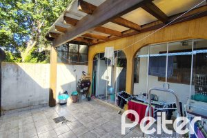 Casa em Condomínio à venda com 96m², 3 dormitórios, 2 vagas, no bairro Hípica em Porto Alegre