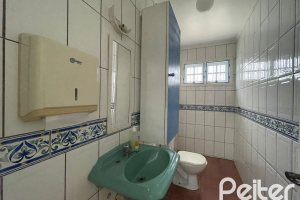 Casa à venda com 117m², 2 dormitórios, 2 vagas, no bairro Tristeza em Porto Alegre