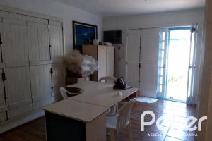 Casa à venda com 117m², 2 dormitórios, 2 vagas, no bairro Tristeza em Porto Alegre