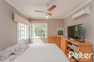 Casa em Condomínio à venda com 189m², 3 dormitórios, 1 suíte, 2 vagas, no bairro Jardim Isabel em Porto Alegre