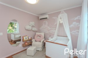 Casa em Condomínio à venda com 189m², 3 dormitórios, 1 suíte, 2 vagas, no bairro Jardim Isabel em Porto Alegre