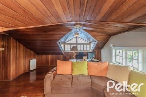 Casa em Condomínio à venda com 189m², 3 dormitórios, 1 suíte, 2 vagas, no bairro Jardim Isabel em Porto Alegre