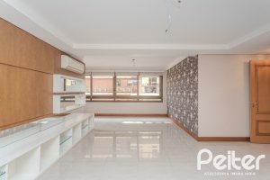Apartamento à venda com 133m², 3 dormitórios, 1 suíte, 3 vagas, no bairro Tristeza em PORTO ALEGRE