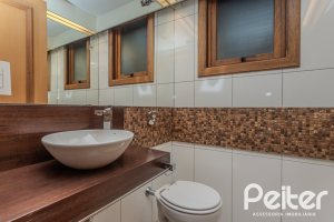 Apartamento à venda com 133m², 3 dormitórios, 1 suíte, 3 vagas, no bairro Tristeza em PORTO ALEGRE