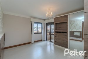 Apartamento à venda com 133m², 3 dormitórios, 1 suíte, 3 vagas, no bairro Tristeza em PORTO ALEGRE