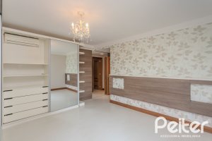 Apartamento à venda com 133m², 3 dormitórios, 1 suíte, 3 vagas, no bairro Tristeza em PORTO ALEGRE