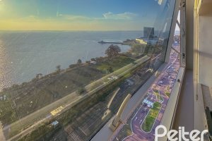 Comercial à venda com 37m², 1 vaga, no bairro Cristal em Porto Alegre