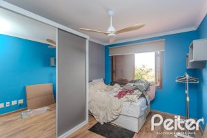 Casa em Condomínio à venda com 404m², 3 dormitórios, 1 suíte, 2 vagas, no bairro Cristal em PORTO ALEGRE