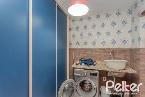 Casa em Condomínio à venda com 404m², 3 dormitórios, 1 suíte, 2 vagas, no bairro Cristal em PORTO ALEGRE