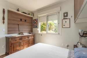 Apartamento à venda com 71m², 2 dormitórios, 1 vaga, no bairro Tristeza em Porto Alegre