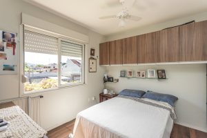 Apartamento à venda com 71m², 2 dormitórios, 1 vaga, no bairro Tristeza em Porto Alegre