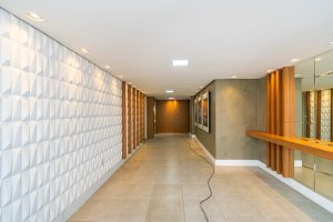 Apartamento à venda com 75m², 2 dormitórios, no bairro Cristal em Porto Alegre