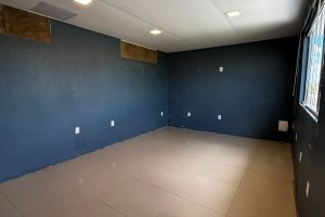 Casa à venda com 102m², 3 dormitórios, 2 vagas, no bairro Hípica em Porto Alegre