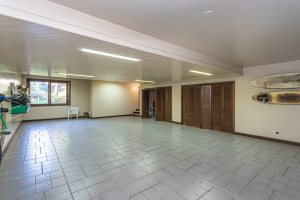 Casa em Condomínio à venda com 498m², 3 dormitórios, 1 suíte, 6 vagas, no bairro Cavalhada em PORTO ALEGRE