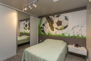 Casa à venda com 206m², 4 dormitórios, 1 suíte, 3 vagas, no bairro Espírito Santo em Porto Alegre