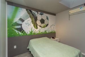 Casa à venda com 206m², 4 dormitórios, 1 suíte, 3 vagas, no bairro Espírito Santo em Porto Alegre