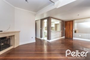 Casa em Condomínio à venda com 189m², 3 dormitórios, 1 suíte, 2 vagas, no bairro Ipanema em Porto Alegre