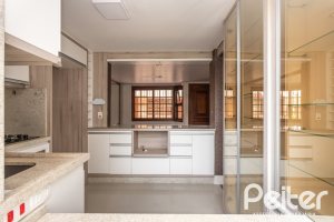 Casa em Condomínio à venda com 189m², 3 dormitórios, 1 suíte, 2 vagas, no bairro Ipanema em Porto Alegre