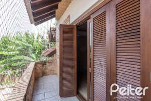 Casa em Condomínio à venda com 189m², 3 dormitórios, 1 suíte, 2 vagas, no bairro Ipanema em Porto Alegre