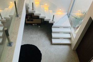 Casa em Condomínio à venda com 330m², 4 dormitórios, 3 suítes, 4 vagas, no bairro Hipica em PORTO ALEGRE