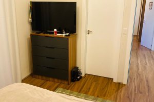 Casa em Condomínio à venda com 330m², 4 dormitórios, 3 suítes, 4 vagas, no bairro Hipica em PORTO ALEGRE