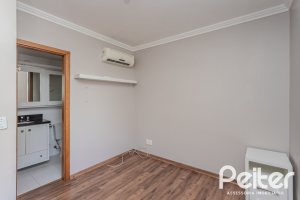 Apartamento à venda com 71m², 3 dormitórios, 1 suíte, 1 vaga, no bairro Cristal em PORTO ALEGRE