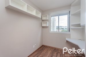 Apartamento à venda com 71m², 3 dormitórios, 1 suíte, 1 vaga, no bairro Cristal em PORTO ALEGRE