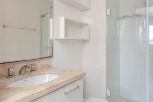 Apartamento à venda com 71m², 3 dormitórios, 1 suíte, 1 vaga, no bairro Cristal em PORTO ALEGRE