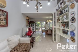 Casa em Condomínio à venda com 201m², 3 dormitórios, 1 suíte, 2 vagas, no bairro Tristeza em PORTO ALEGRE