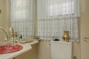 Casa em Condomínio à venda com 201m², 3 dormitórios, 1 suíte, 2 vagas, no bairro Tristeza em PORTO ALEGRE