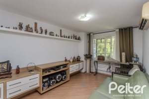 Casa em Condomínio à venda com 201m², 3 dormitórios, 1 suíte, 2 vagas, no bairro Tristeza em PORTO ALEGRE