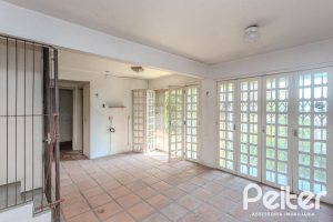 Casa em Condomínio à venda com 201m², 3 dormitórios, 1 suíte, 2 vagas, no bairro Tristeza em PORTO ALEGRE