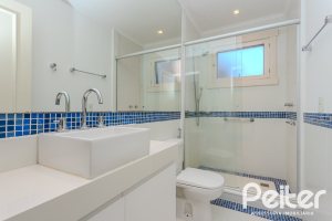 Casa em Condomínio à venda com 216m², 3 dormitórios, 1 suíte, 6 vagas, no bairro Terra Ville em PORTO ALEGRE