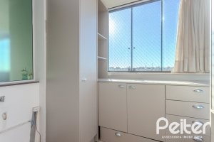 Cobertura à venda com 172m², 3 dormitórios, 1 suíte, 2 vagas, no bairro Tristeza em PORTO ALEGRE