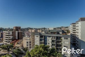 Cobertura à venda com 172m², 3 dormitórios, 1 suíte, 2 vagas, no bairro Tristeza em PORTO ALEGRE