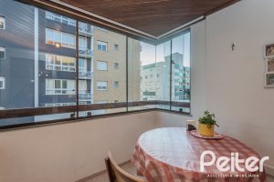 Apartamento à venda com 82m², 2 dormitórios, 1 vaga, no bairro Tristeza em PORTO ALEGRE