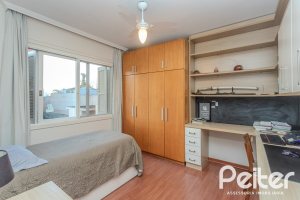 Apartamento à venda com 82m², 2 dormitórios, 1 vaga, no bairro Tristeza em PORTO ALEGRE