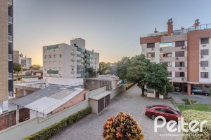 Apartamento à venda com 82m², 2 dormitórios, 1 vaga, no bairro Tristeza em PORTO ALEGRE