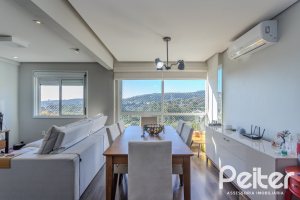 Apartamento à venda com 71m², 2 dormitórios, 1 suíte, 1 vaga, no bairro Cavalhada em PORTO ALEGRE