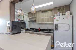 Apartamento à venda com 71m², 2 dormitórios, 1 suíte, 1 vaga, no bairro Cavalhada em PORTO ALEGRE