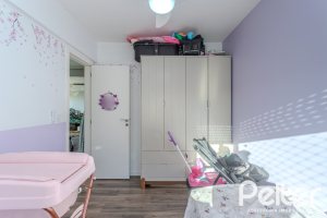 Apartamento à venda com 71m², 2 dormitórios, 1 suíte, 1 vaga, no bairro Cavalhada em PORTO ALEGRE
