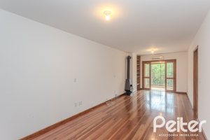 Apartamento à venda com 100m², 2 dormitórios, 1 suíte, 1 vaga, no bairro Tristeza em Porto Alegre