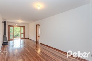 Apartamento à venda com 100m², 2 dormitórios, 1 suíte, 1 vaga, no bairro Tristeza em Porto Alegre