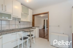 Apartamento à venda com 100m², 2 dormitórios, 1 suíte, 1 vaga, no bairro Tristeza em Porto Alegre