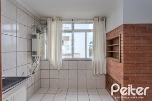 Apartamento à venda com 100m², 2 dormitórios, 1 suíte, 1 vaga, no bairro Tristeza em Porto Alegre
